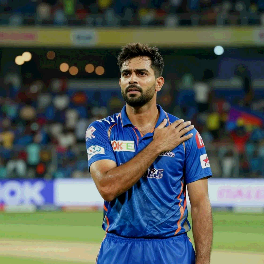 খালি গ্যালারির লেজার: ক্রিকেটের ভক্ত-অর্থনীতিতে ব্লকচেইন কোন সংখ্যাটা সত্য করে তোলে?
