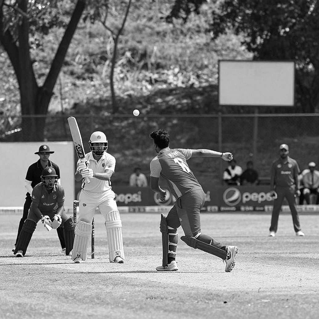 খালি গ্যালারির চার দিন: জাতীয় ক্রিকেট লিগ কেন বাংলাদেশের টেস্ট ব্যাটিং গড়ে তুলতে পারছে না